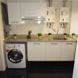 ÁREA DE SERVIÇO 01-1