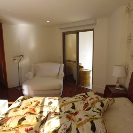 SUITE 04-2