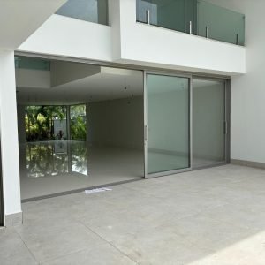 WhatsApp Image 2024-12-13 at 17.34.20 (16)