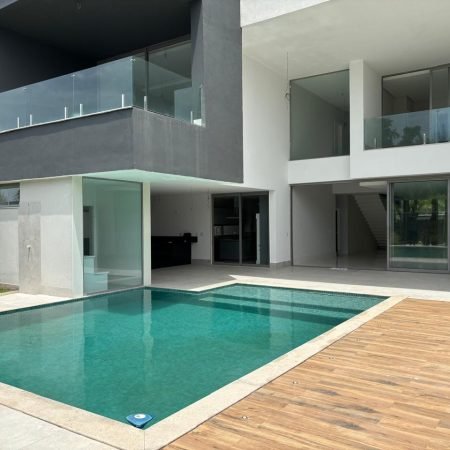 WhatsApp Image 2024-12-13 at 17.34.20 (3)