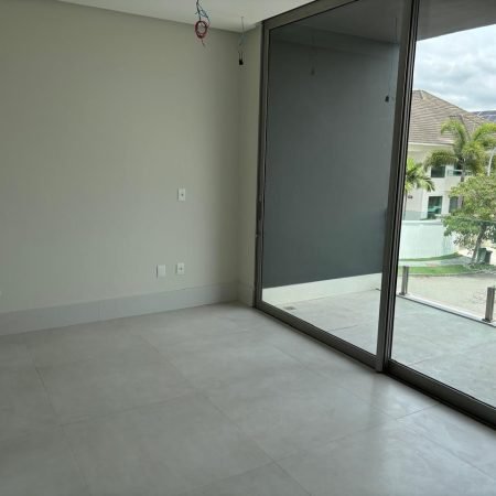 WhatsApp Image 2024-12-13 at 17.34.20 (41)