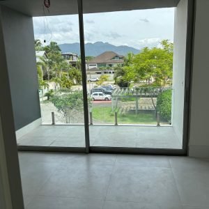 WhatsApp Image 2024-12-13 at 17.34.20 (44)