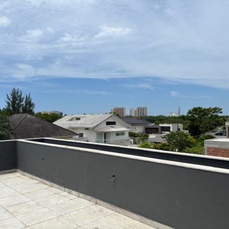 WhatsApp Image 2024-12-13 at 17.34.21 (3)