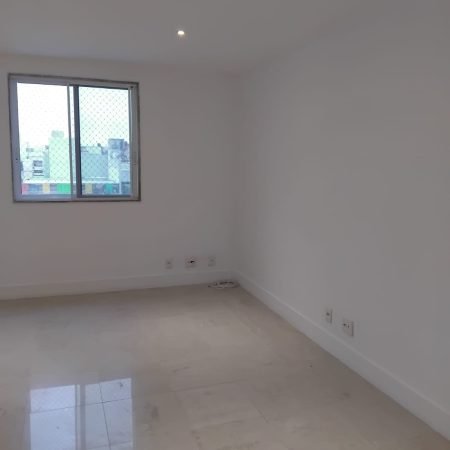 WhatsApp Image 2025-03-18 at 10.52.36 (2)