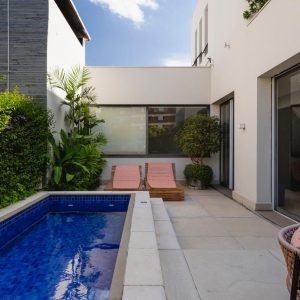 WhatsApp Image 2025-08-19 at 15.41.50 (2)