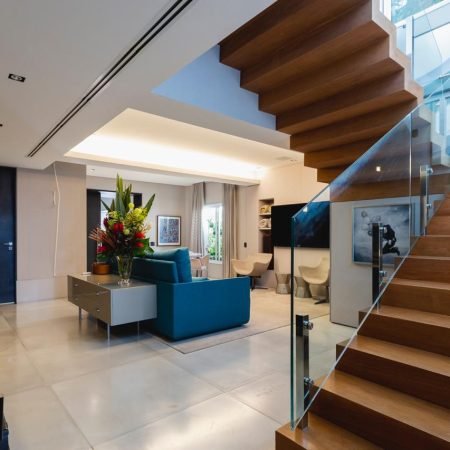 WhatsApp Image 2025-08-19 at 15.41.53 (1)