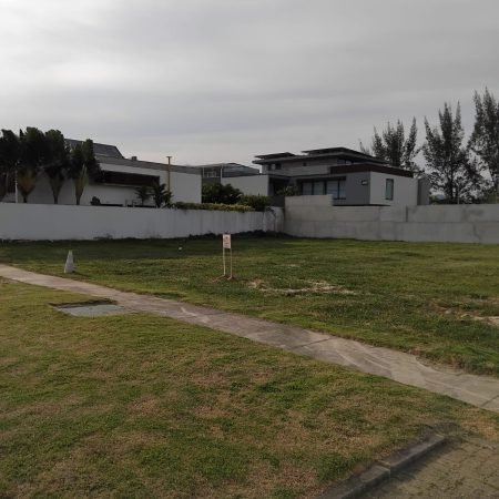 WhatsApp Image 2025-10-01 at 15.22.53 (3)