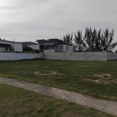 WhatsApp Image 2025-10-01 at 15.22.55 (1)