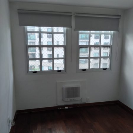 WhatsApp Image 2025-12-05 at 15.11.40 (1)